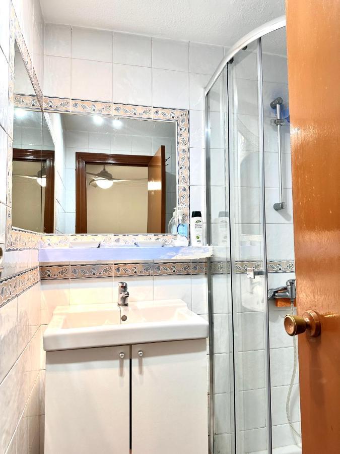 Apartamento Acogedor Estudio A 2 Min De La Playa Torremolinos Exterior foto